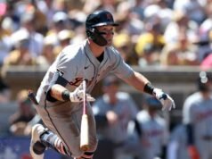 Kevin McGonigle memulai karirnya dengan empat gol dalam kemenangan 8-2 Tigers atas Padres pada Hari Pembukaan