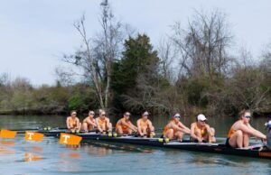 Rowing Central: #4 Tennessee menghadapi #1 Stanford di Oak Ridge