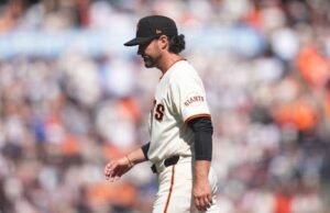 The Giants mencapai rekor franchise 20 inning berturut-turut tanpa berlari untuk memulai musim dan akhirnya mencetak gol