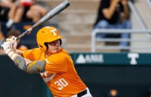 #20/21 Vols Lete Lead lolos di Slugfest hari Minggu di Vanderbilt