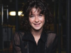 Tayang perdana malam bersama Esther Armengol