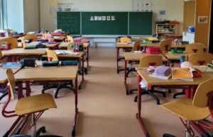 Beberapa serikat pendidikan menyerukan pemogokan besar-besaran pada Selasa depan. Apa yang bisa kita harapkan?