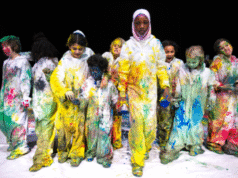 Urutan tari Paris 2026