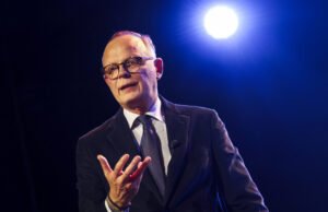 Jajak Pendapat: Edouard Philippe melompat, mantan perdana menteri yang kini difavoritkan untuk pemilu 2027