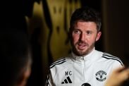 Michael Carrick berbicara