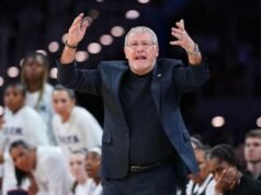 Geno Auriemma mengincar format ganda regional putri NCAA di March Madness