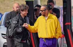 Antonelli akan start dari posisi terdepan di Jepang, sementara Hamilton berharap bisa kembali naik podium