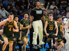 Siena bermain tanpa rasa takut melawan Duke. Itu sudah cukup untuk menggoda kekecewaan sepanjang masa di March Madness