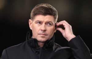 Steve Gerrard menuntut Liverpool menurunkan bintangnya dan setuju dengan Van Dijk | Sepak Bola | olahraga