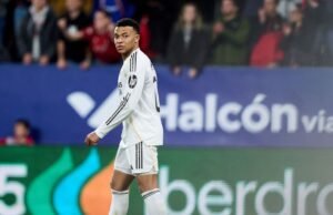 ‘Krisis’ Kylian Mbappe sebagai bos angkat bicara setelah Madrid mengeluh dan berselisih paham dengan dokter