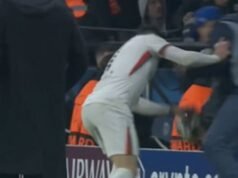 Bintang Chelsea Pedro Neto memecah keheningan setelah mendorong ball boy PSG dan memulai perkelahian | Sepak Bola | olahraga