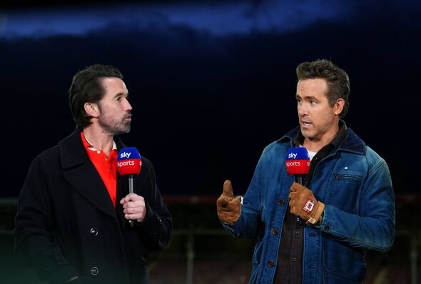 Pasangan ini bekerja sebagai komentator untuk Sky Sports pada pertandingan melawan Swansea