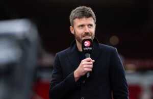 Michael Carrick memaksa Roy Keane Man Utd memutar balik | Sepak Bola | olahraga