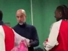 Pep Guardiola membawa tiga bintang Arsenal ke terowongan setelah final piala | Sepak Bola | olahraga