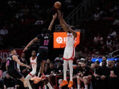 Durant melewati Jordan, lalu Thompson melakukan tembakan kemenangan untuk kemenangan 123-122 Rockets atas Heat