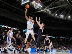 Boozer, unggulan No. 1 Duke, bangkit setelah turun minum, mengalahkan TCU 81-58 untuk melaju ke Sweet 16