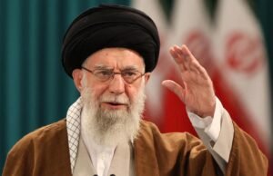 Donald Trump membenarkan kematian Ali Khamenei dalam serangan AS dan Israel. Berita terbaru dari Haiti: politik, keamanan, ekonomi, budaya.