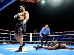 Moses Itauma mengalahkan Jermaine Franklin dengan pukulan besar di ronde ke-5