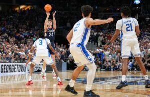 Bagaimana pengambilan gambarnya untuk UConn dibandingkan dengan pengambilan gambar terkenal lainnya di March Madness?