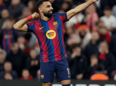 Laporan: Barcelona berpeluang mendatangkan legenda Liverpool dengan status bebas transfer