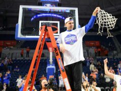 Nomor 7 Florida merayakan gelar SEC dan mengincar unggulan teratas di Turnamen NCAA