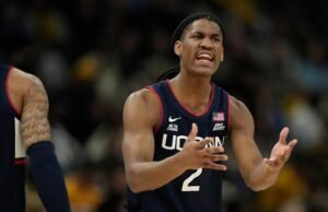 Hurley tersingkir di detik terakhir kemenangan Marquette 68-62 atas No.4 UConn