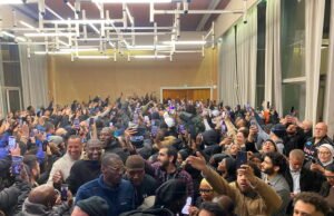 Di Blanc-Mesnil dan Saint-Denis, warga memilih euforia meski ada rasisme