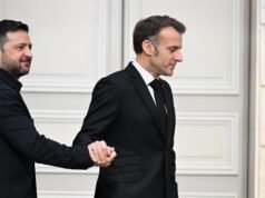 Perang di Ukraina: Emmanuel Macron dan Zelensky tidak ingin ada penundaan bagi Rusia