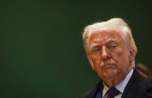 “Tidak akan ada kesepakatan dengan Iran, yang ada hanya penyerahan tanpa syarat,” kata Donald Trump