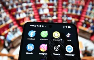 Senat akan memeriksa teks larangan bagi remaja di bawah 15 tahun pada 31 Maret