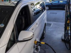 dengan bantuan yang tepat sasaran, pemerintah akan mengakhiri segala biaya yang harus dikeluarkan