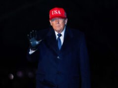 Bagaimana Donald Trump bisa membenarkan intervensi terhadap Amerika?