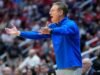 Bill Self dari Kansas mengatakan dia belum memutuskan apakah akan melanjutkan karir kepelatihannya di Hall of Fame