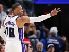 Westbrook mencatatkan triple-double dalam kemenangan Kings 118-109, sementara Clippers kehilangan Leonard karena pergelangan kaki terkilir