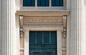 “Perempuan dan anak perempuan dijadikan budak, diperkosa, dan dijual seperti binatang”: Sidang pertama Prancis terkait genosida Yezidi dimulai Senin di Paris