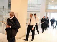 Rompi Kuning dipukuli di Burger King: sembilan CRS dijatuhi hukuman percobaan penjara