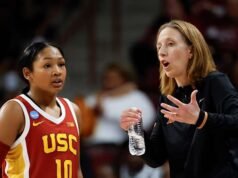 Momen gemilang wanita Clemson di bulan Maret pupus karena jam mulai terlambat sebelum bel berbunyi