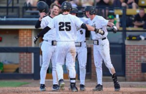 Dionne, Flores homer, tapi reli Purdue gagal – Purdue Boilermakers
