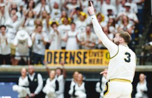 Smith dinobatkan sebagai Tim ke-2 All-America oleh Sporting News – Purdue Boilermakers