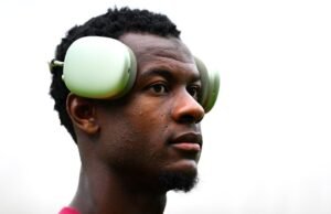 Barcelona mengawasi bek Serie A tersebut sebagai alternatif hemat biaya untuk target utama musim panas mereka