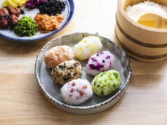 Onigiri, makanan khas Jepang untuk dinikmati sebagai camilan atau santapan