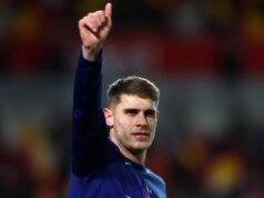 Barcelona mengincar beberapa bek karena klub berupaya memperkuat pertahanan musim depan