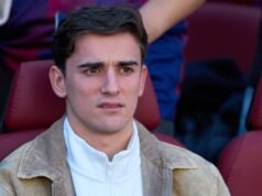 Rencana Barcelona untuk tidak memasukkan gelandang yang kembali itu dari daftar skuad melawan Athletic Club