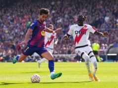 Direktur Atletico Madrid adalah pengagum berat striker Barcelona yang sedang kesulitan itu