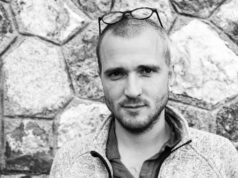 Kehidupan dan Kematian Kaisar Kita Armand Lamarque oleh Guillaume Cayet