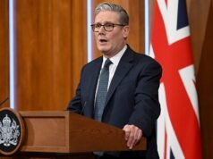 Video. Inggris memperkuat kehadiran militernya di Siprus dan Qatar