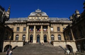 Genosida Yazidi: Jihadis Prancis Sabri Essid dijatuhi hukuman penjara seumur hidup