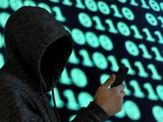 Peretas Rusia menargetkan pejabat AS melalui layanan pesan, kata FBI