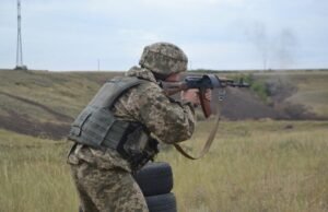 Gambar eksekusi, penyiksaan atau mutilasi warga Ukraina disiarkan di jejaring sosial, dan puluhan saluran video Rusia disematkan