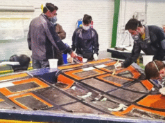 Perang di Ukraina: Mereka bekerja dua belas jam sehari dengan upah murah… Di Rusia, para remaja telah mendaftar untuk produksi massal drone kamikaze